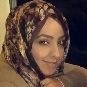 Meet your Posher, Ayesha